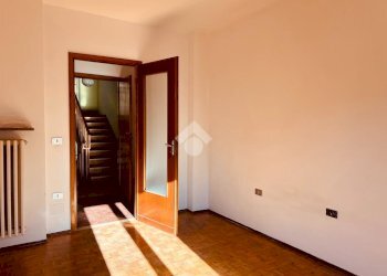 Three-room apartment Frazione Lora, Valdilana - photo 10