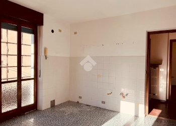 Three-room apartment Frazione Lora, Valdilana - photo 1