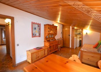 Three-room apartment Via Cavalieri di Vittorio Veneto 8, Pragelato - photo 9