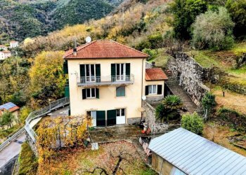 Villa Località Case di Sopra, Carasco - foto 1