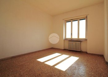 Three-room apartment Via IV Novembre, Brandizzo - photo 7