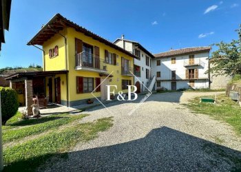 Villa Trifamiliare Canelli, Canelli - foto 1