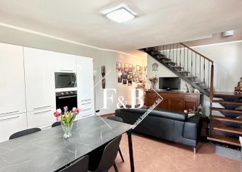 Three-family Villa Canelli, Canelli - photo 1