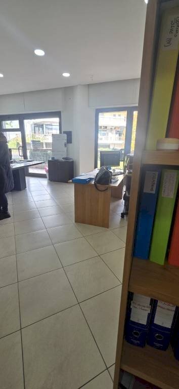 Negozio via Giovanni Verga, Mercato San Severino - foto 1