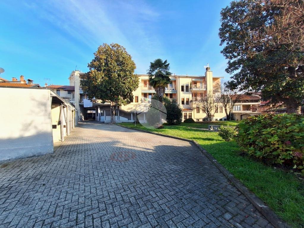 Quadrilocale Piazza Don Luigi Vesco, Strambino - foto 2