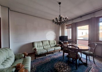 Quadrilocale Piazza Don Luigi Vesco, Strambino - foto 5