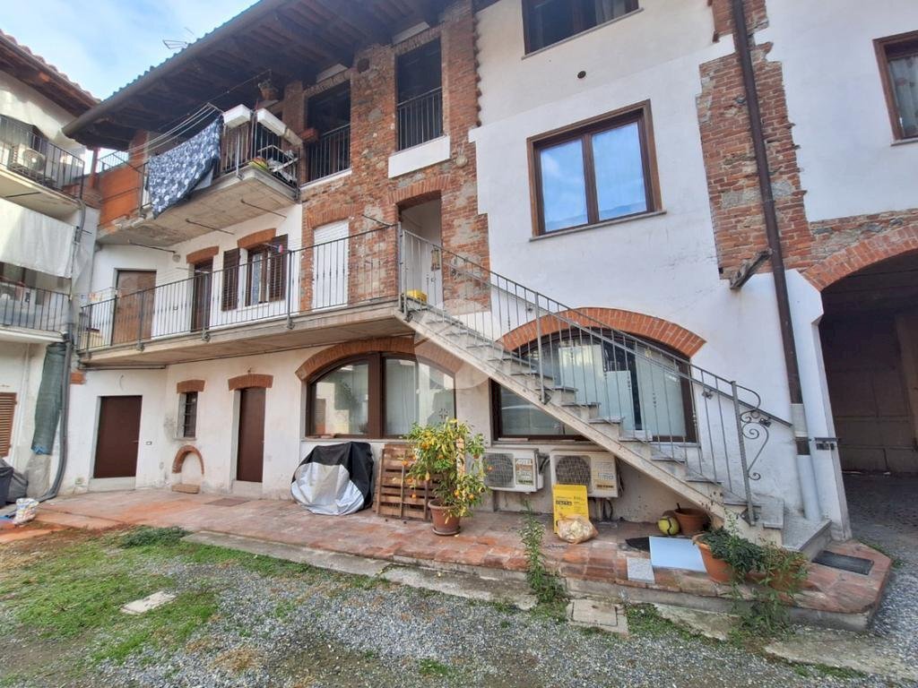 Two-room apartment Via Capitano Saudino, Caravino - photo 1