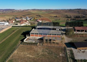 Casale strada provinciale 
 Montemagno, AT, Montemagno - foto 6