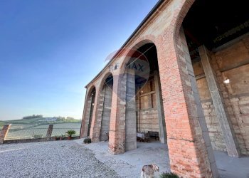 Casale strada provinciale 
 Montemagno, AT, Montemagno - foto 27