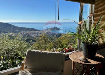 Villa Località Castello Frazione San Bernardo 
 San Bernardo, Sestri Levante, Sestri Levante - foto 1