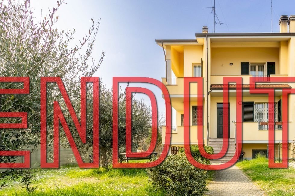 Villa Imola - photo 1