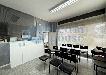 Foto 17 - Locale Commerciale Via Fabio Filzi, Martinsicuro - foto 17