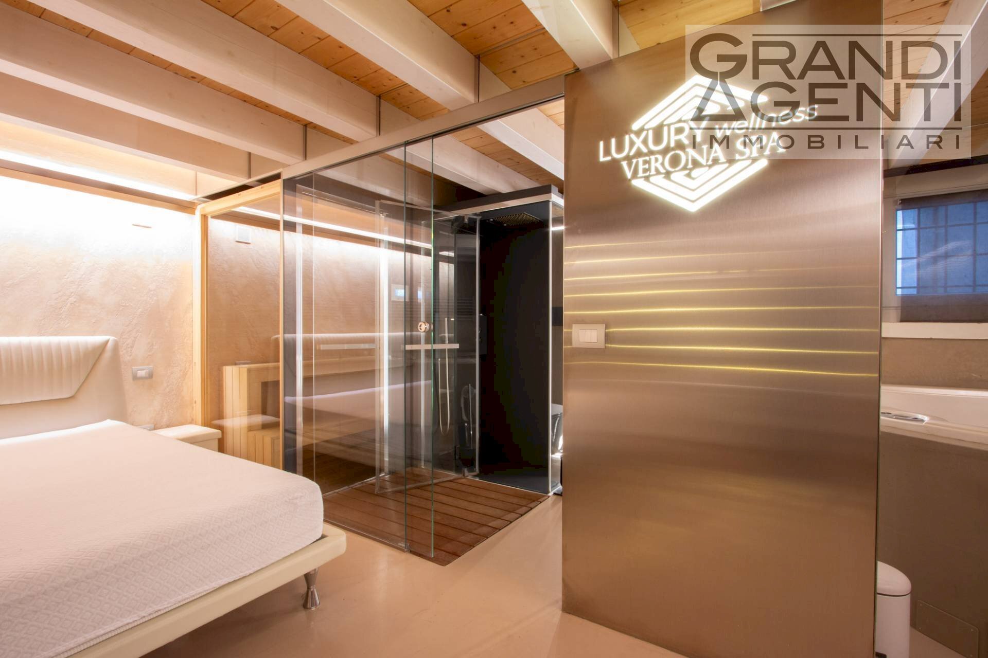 Foto 1 - Bilocale Vicolo San Sebastiano
 
4, Verona - foto 1