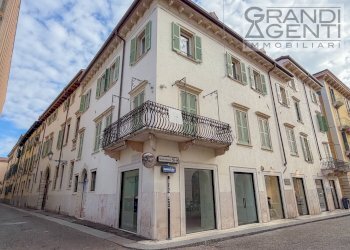 Foto 5 - Bilocale Vicolo San Sebastiano
 
4, Verona - foto 5