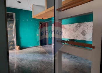 Hall / corridoio - Locale Commerciale via vecchia Sant'Antonio, Afragola - foto 7