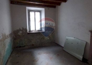 Stanza vuota - Casa semi indipendente libertà, Casalzuigno - foto 5