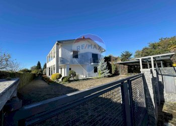 Casa all\'aperto - Villa VIA MANZONI
 
24, Morazzone - photo 2