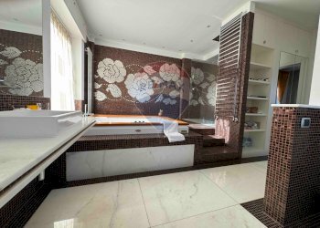 Bagno - Villa VIA MANZONI
 
24, Morazzone - photo 17