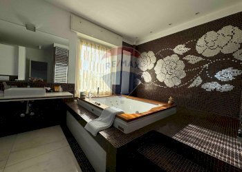 Bagno - Villa VIA MANZONI
 
24, Morazzone - photo 18