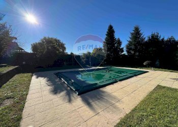 Piscina - Villa VIA MANZONI
 
24, Morazzone - photo 56