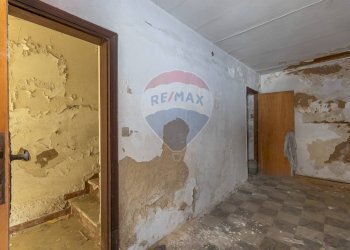 Stanza vuota - Casa indipendente via Don Luigi Sturzo
 
63-65, Caltagirone - foto 17