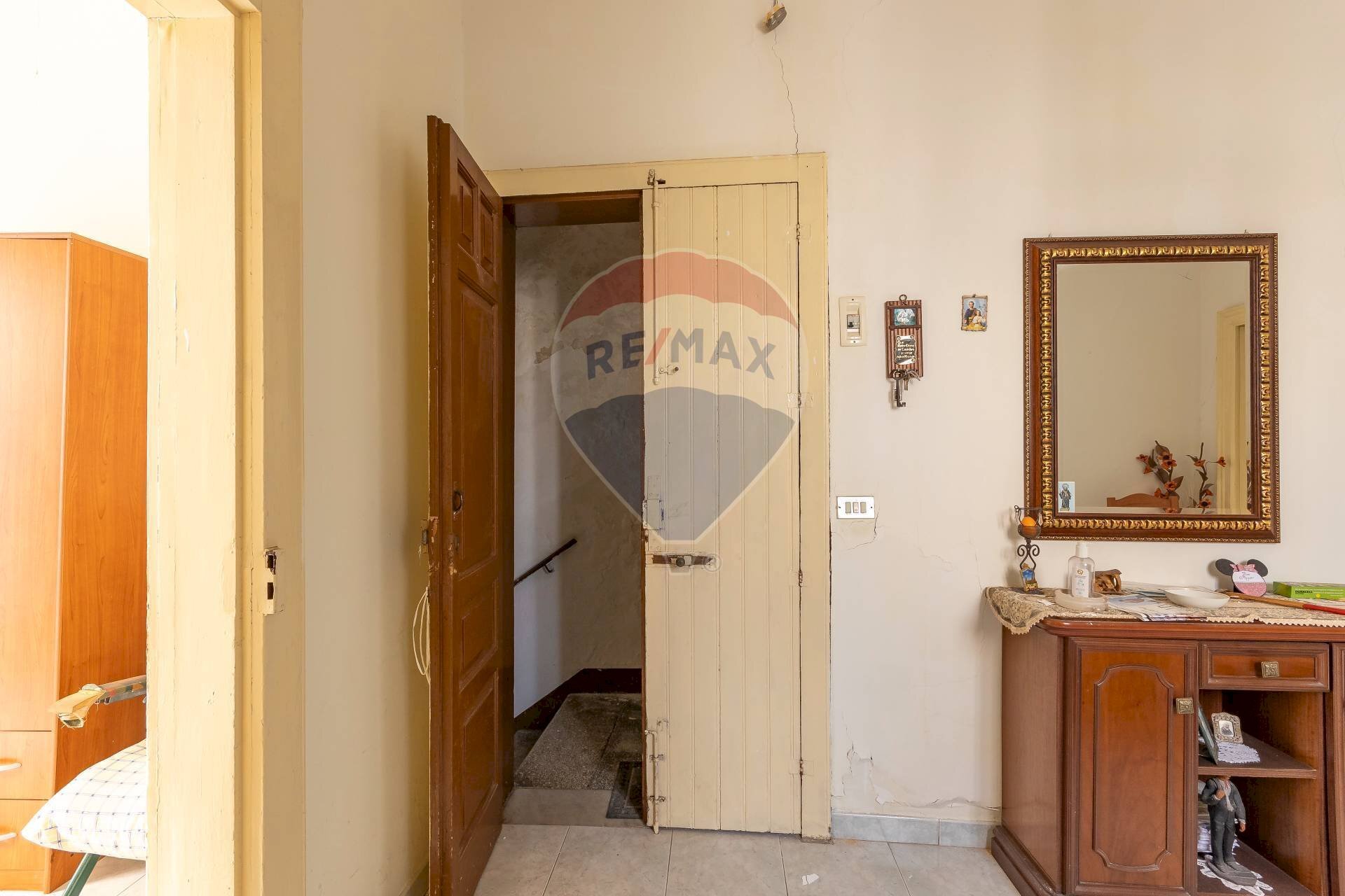 Hall / corridoio - Casa semi indipendente Via Reitano
 
3-5, Caltagirone - foto 3