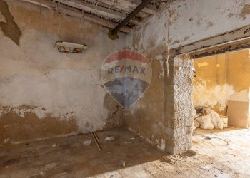 Stanza vuota - Casa semi indipendente Via Reitano
 
3-5, Caltagirone - foto 28