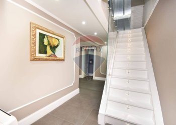 Scale - Appartamento Via Umberto
 
160, Catania - foto 15