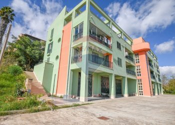 Edificio all\'aperto - Quadrilocale Via Bardella
 
snc, Caltagirone - foto 1