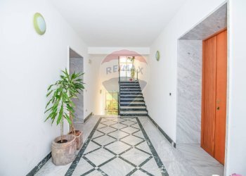 Ricezione / Lobby - Quadrilocale Via Bardella
 
snc, Caltagirone - foto 2