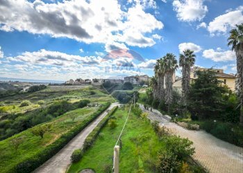 Vista delle montagne - Quadrilocale Via Bardella
 
snc, Caltagirone - foto 14