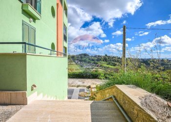Terrazza - Quadrilocale Via Bardella
 
snc, Caltagirone - foto 32