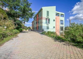 Edificio all\'aperto - Quadrilocale Via Bardella
 
snc, Caltagirone - foto 36