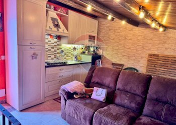 Soggiorno - Casa indipendente Via Francesco Ragonesi
 
4, Linguaglossa - foto 31