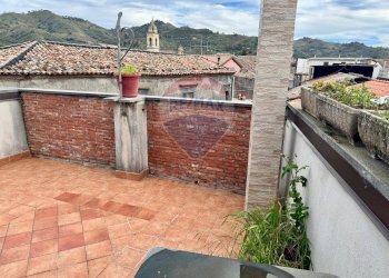 Terrazza - Casa indipendente Via Francesco Ragonesi
 
4, Linguaglossa - foto 37