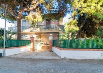 Casa all\'aperto - Villa Via Mar Rosso
 
8, Catania - foto 1