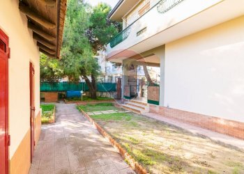 Terrazza - Villa Via Mar Rosso
 
8, Catania - foto 12