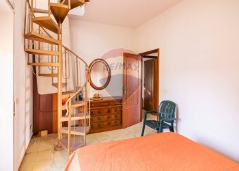 Camera / camera da letto - Villa Via Mar Rosso
 
8, Catania - foto 33