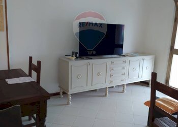 Sala da pranzo - Casa semi indipendente Località Villarosa
 
25, Castel Focognano - foto 4