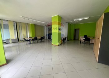 Stanza vuota - Shop Bastia Umbra - photo 3