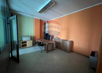 Ufficio - Shop Bastia Umbra - photo 9