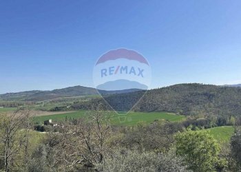 Vista delle montagne - Quadrilocale Corso Vittorio Emanuele
 
2, Marsciano - foto 10