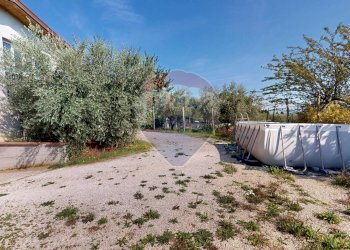 Giardino - Villa Strada Marscianese
 
44, Marsciano - foto 23