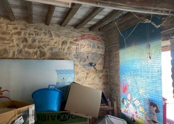 Camera / camera da letto - Rustico Loc.  Coppi, Voc.  Petroia
 
18, Città di Castello - foto 18