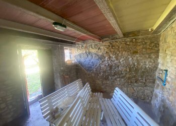 Stanza vuota - Rustico Loc.  Coppi, Voc.  Petroia
 
18, Città di Castello - foto 20