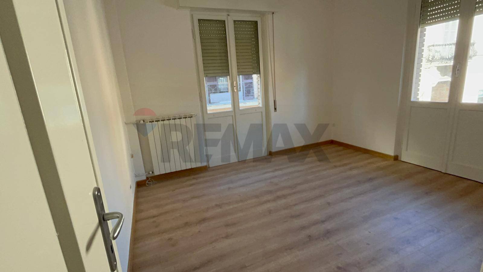 Stanza vuota - Office Via Giuseppe Garibaldi
 
1, Foligno - photo 1