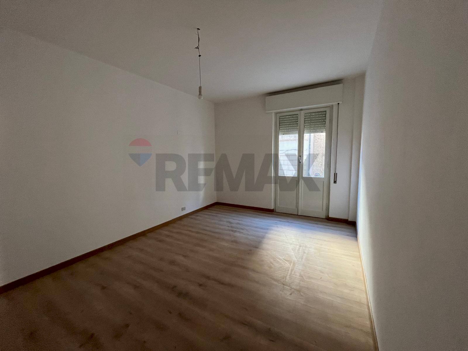 Stanza vuota - Office Via Giuseppe Garibaldi
 
1, Foligno - photo 3