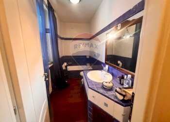 Bagno - Three-room apartment VIA CAPODACQUA
 
10, Foligno - photo 44