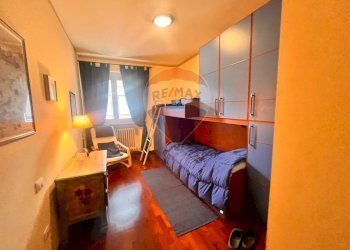 Camera / camera da letto - Three-room apartment VIA CAPODACQUA
 
10, Foligno - photo 57