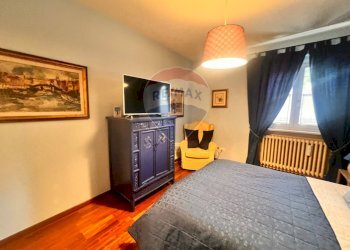 Camera / camera da letto - Three-room apartment VIA CAPODACQUA
 
10, Foligno - photo 63